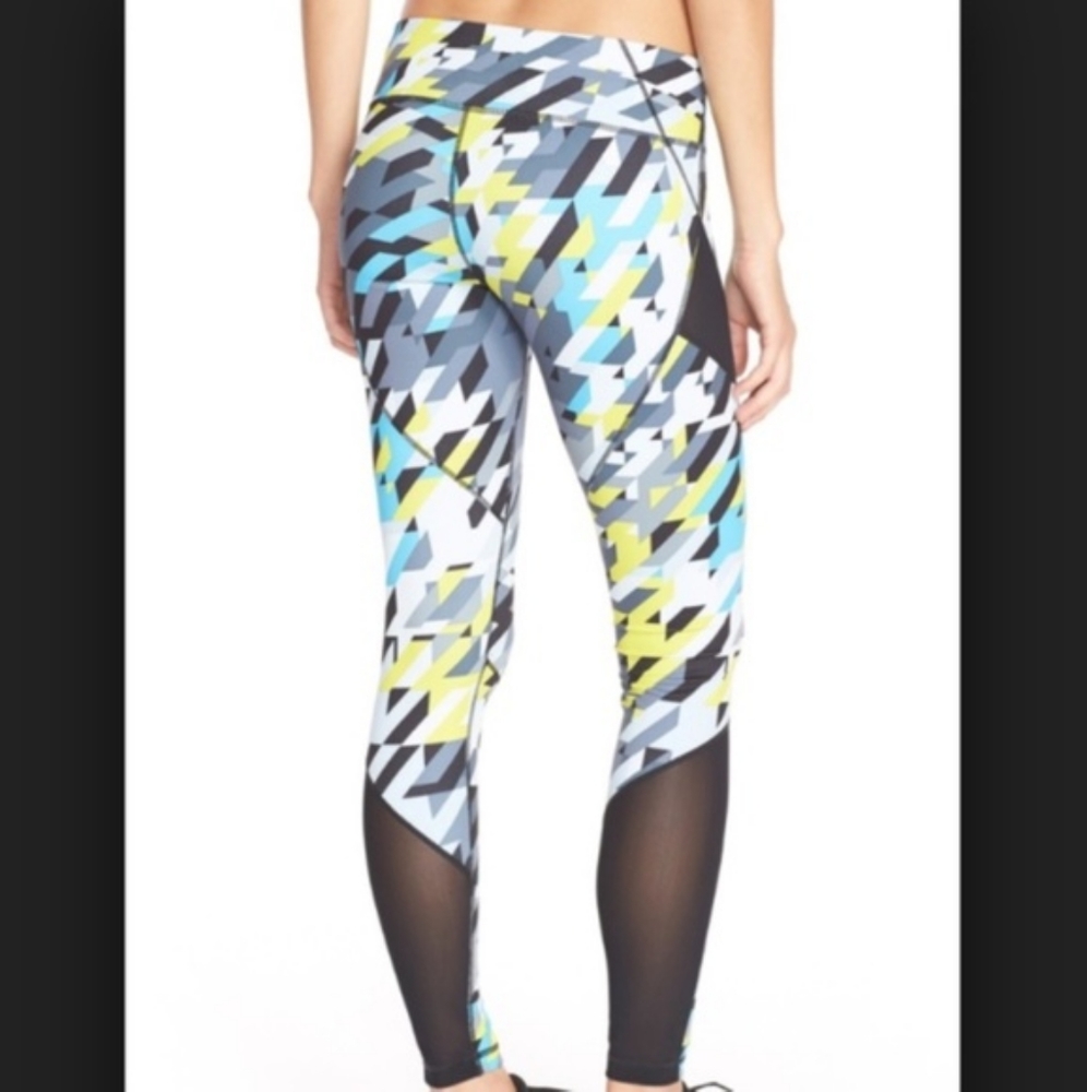 Zella Live In Starscape Leggings XS